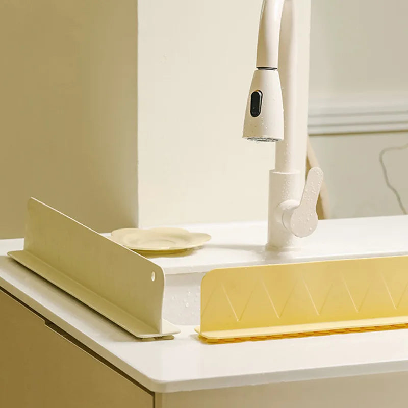 Elite Sink Splash Guard - BUY 1 GET 1 FREE !
