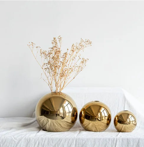Luxury Gold Ball-Shaped Flower Vases for Home decor (set of 3)