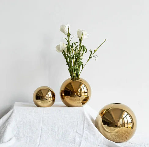 Luxury Gold Ball-Shaped Flower Vases for Home decor (set of 3)