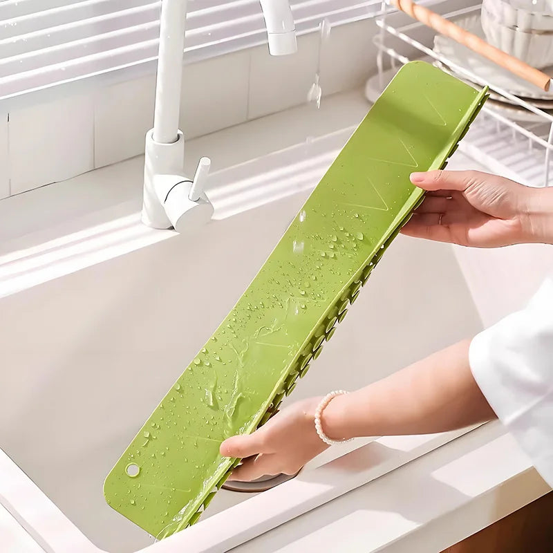 Elite Sink Splash Guard - BUY 1 GET 1 FREE !